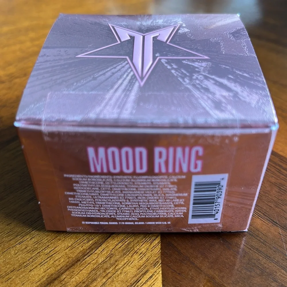 Jeffree Star ⭐️ “MOOD RING” EYE GLOSS POWDER!